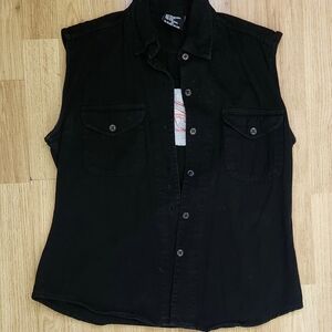 Black Sleeveless Button-Up Shirt/jacket